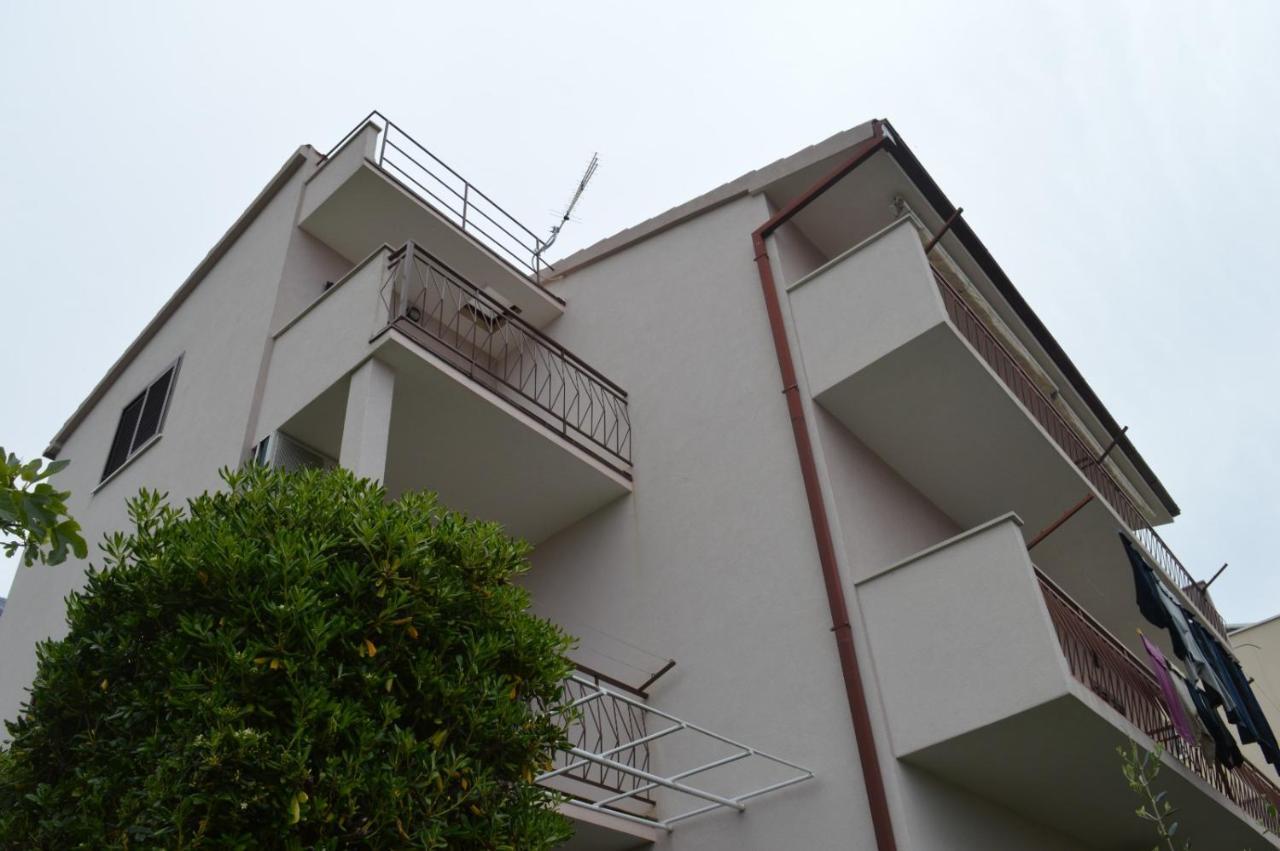 Apartman Dane Makarska Eksteriør billede