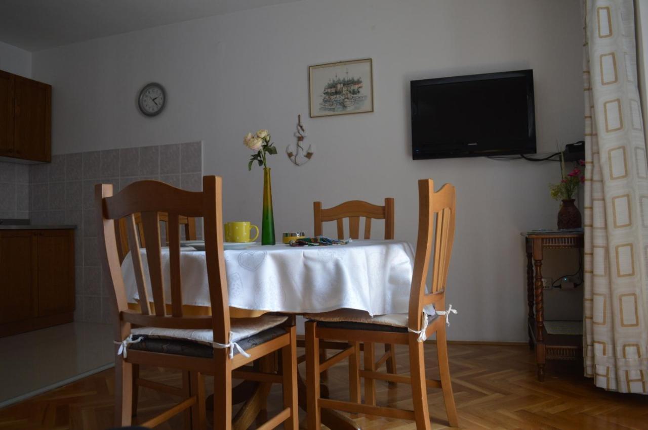 Apartman Dane Makarska Eksteriør billede