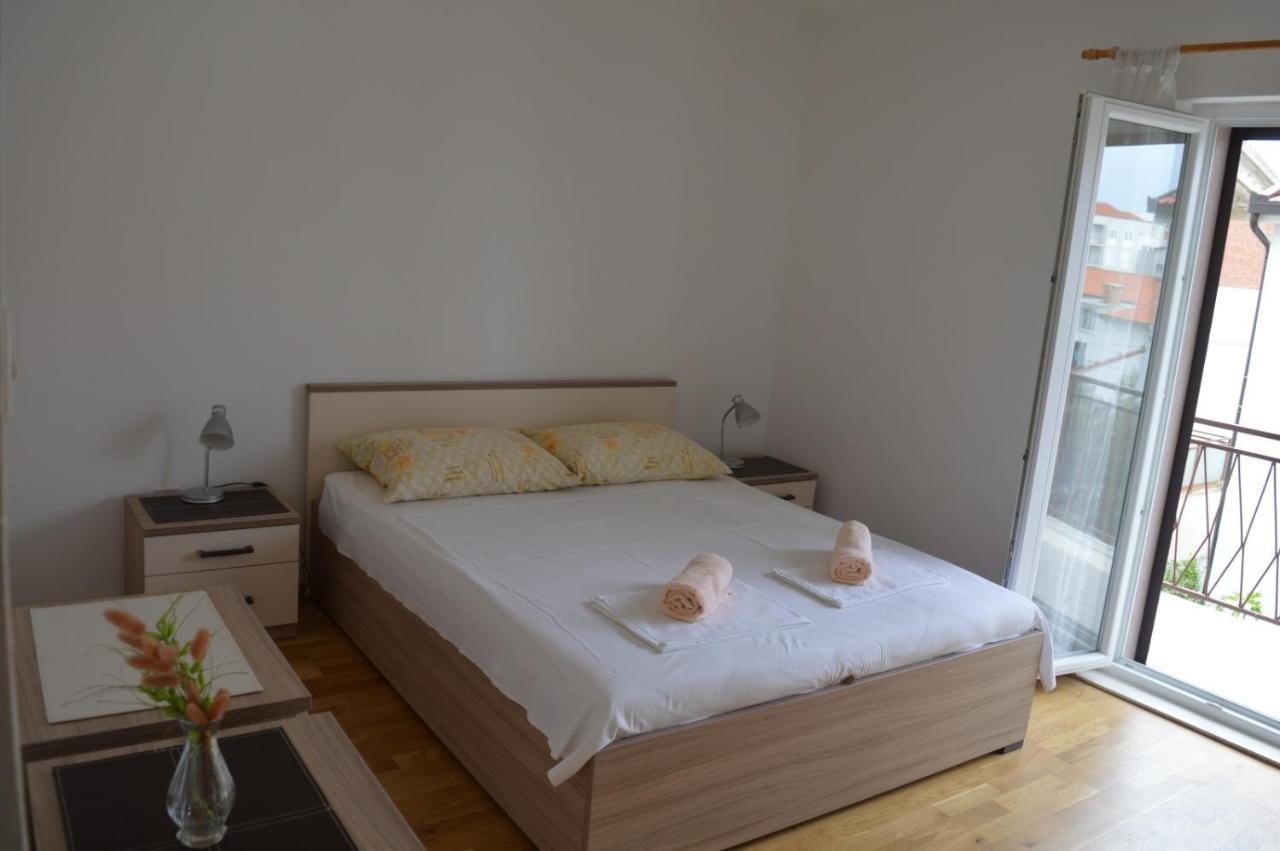 Apartman Dane Makarska Eksteriør billede